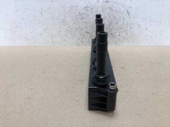 Zündspule 19050125 Opel Corsa C (F08/68) Schrägheck 1.4 16V (Z14XE) 2003-05 Bild Zündspule 19050125 Opel Corsa C (F08/68) Schrägheck 1.4 16V (Z14XE) 2003-05