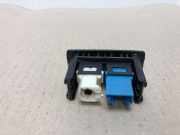 Aux/usb-Anschluss A0385457328 Mercedes-Benz Vito (447.6) Van 2.2 114 CDI 16V (OM651.950) 2017-09