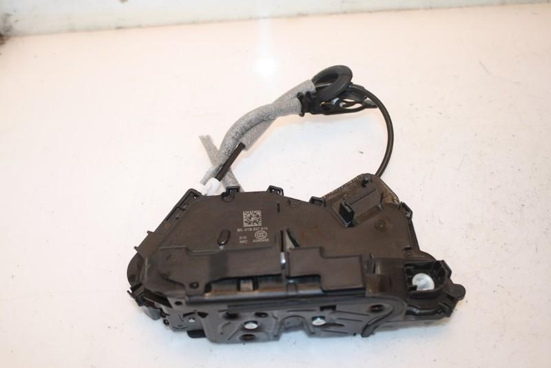 Türschloss Stangen Links Vorne 5TB837015 Volkswagen Polo VI (AW1) Schrägheck 5-drs 1.0 TSI 12V (DLAC) 2017 DLAC