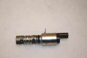 Zentral Magnet Nockenwellenverstellung 04E906455D Volkswagen Polo VI (AW1) Schrägheck 5-drs 1.0 TSI 12V (DLAC) 2017 DLAC