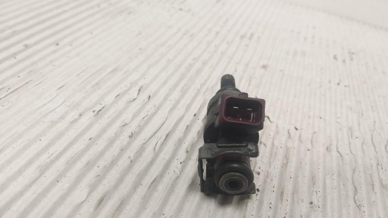 Kraftstoff-Injector A2710780023 Mercedes-Benz E (W211) Limousine 1.8 E-200 K 16V (M271.941) 2005-08