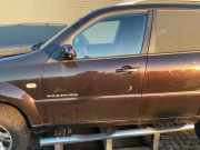 Tür links vorne Ssangyong Rexton I GAB
