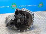 Schaltgetriebe Toyota Aygo B4 303000H050