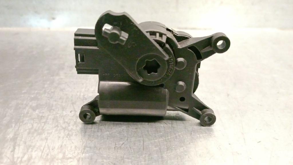 Luftklappe Stellmotor 1K0907511Q Volkswagen Scirocco (137/13AD) Schrägheck 3-drs 2.0 TDI 16V (CUUB) CUUB