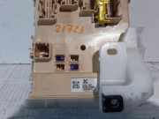 Sicherungskasten 8273012X80A Toyota Auris (E18) Schr?gheck 5-drs 1.8 16V Hybrid (2ZRFXE)
