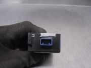 Radio 8200617365 Dacia Logan (LS) Limousine 1.4 (K7J-710)