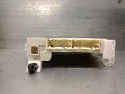 Sicherungskasten 8273052K40 Toyota Yaris III (P13) Schrägheck 1.5 16V Hybrid (1NZ-FXE)