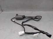 Gürtelschnalle Links Vorne 7324047051B0 Toyota Prius (NHW20) Liftback 1.5 16V (1NZ-FXE)