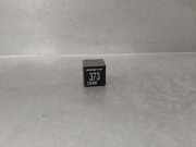 Relais 8D0951253A Audi A4 Avant (B7) Kombi 2.0 TDI 16V (BRE)