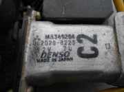 Fensterheber Rechts Vorne MR349204 Mitsubishi Space Wagon (N8/N9) Gro?raumlimousine 2.4 16V GDI GLX (4G64(GDI))