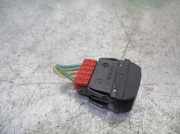 Schalter Für Elekt. Fensterheber Rechts Vorne Citroën Xsara Picasso (CH) Großraumlimousine 1.6 HDi 16V 110 (DV6TED4(9HY))