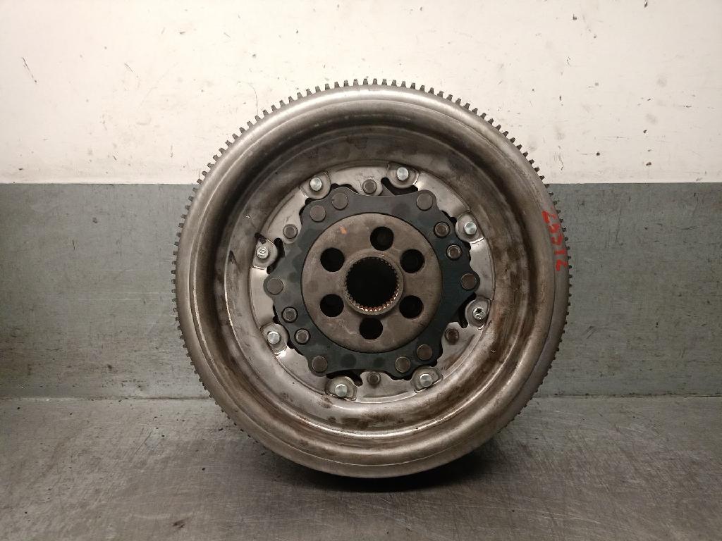 Schwungrad 03G105266BD Volkswagen Passat (3C2) Limousine 2.0 TDI 16V 140 (BKP) BKP