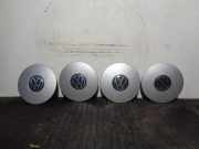 Nabenabdeckung 6N0601149E Volkswagen POLO BERLINA (6N1) 1.6 AEE