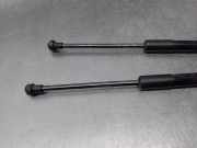 Gasdruckfedern Set Hinten 6895002180 Toyota Auris (E18) Schrägheck 5-drs 1.8 16V Hybrid (2ZRFXE)