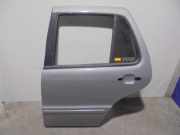 Tür Links Hinten A1637301505 Mercedes-Benz ML I (163) SUV 270 2.7 CDI 20V (OM612.963)