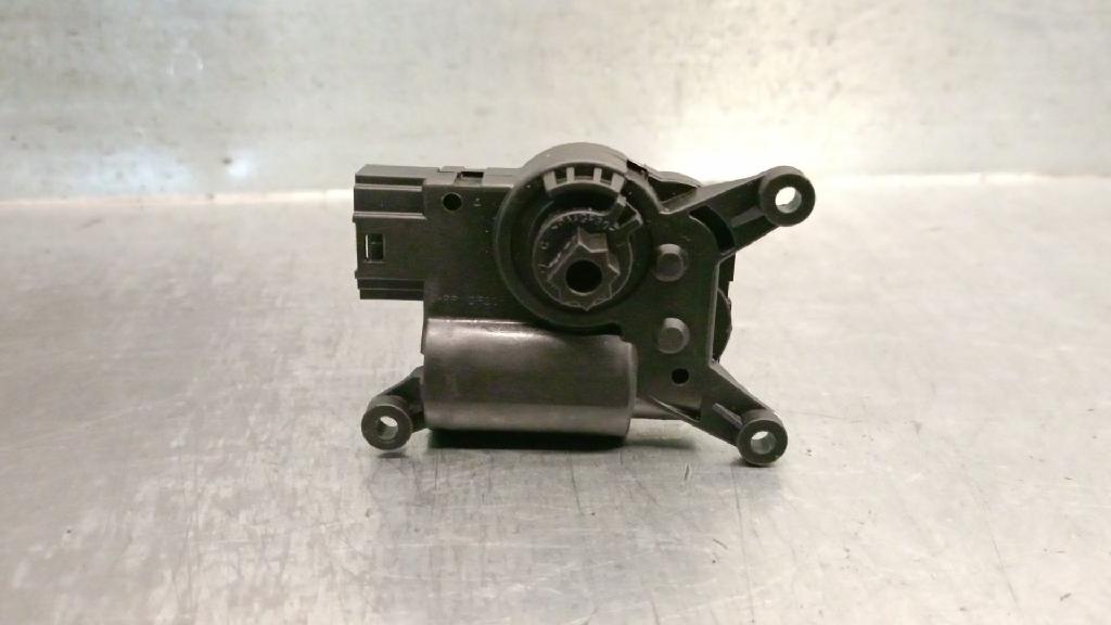 Luftklappe Stellmotor 1K0907511Q Volkswagen Scirocco (137/13AD) Schrägheck 3-drs 2.0 TDI 16V (CUUB) CUUB