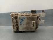 Sicherungskasten 8273052700 Toyota Yaris II (P9) Schrägheck 1.4 D-4D (1NDTV)