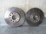 Bremsscheibe Vorne 8E0615301P Audi A4 (B5) Limousine 1.8 20V Turbo (AEB)