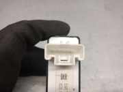 Schalter Für Elekt. Fensterheber Rechts Vorne KD3566370 Mazda 3 (BM/BN) Limousine 2.0 SkyActiv-G 120 16V (PE)