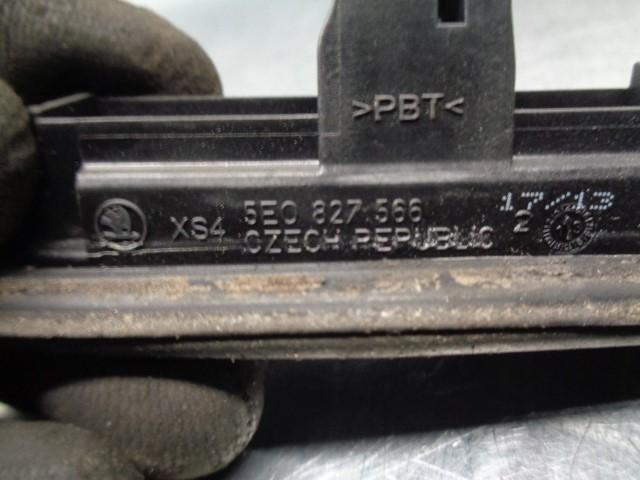 Handgriff Kofferraum 5E0827566 Skoda Rapid Liftback 1.6 TDI 16V (CAYC)