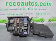 Sicherungskasten 8V5114A075CA Ford Fiesta VII Schrägheck 1.6 TDCi 16V 95 (TZJA)