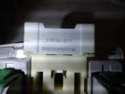 Stoßdämpfer Links Hinten 4853053141 Lexus IS (E2) Limousine 220d 16V (2AD-FHV)