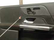 Türverkleidung Links Vorne A2477204101 Mercedes-Benz GLA (H247) SUV 2.0 200d 4-Matic (OM654.920)