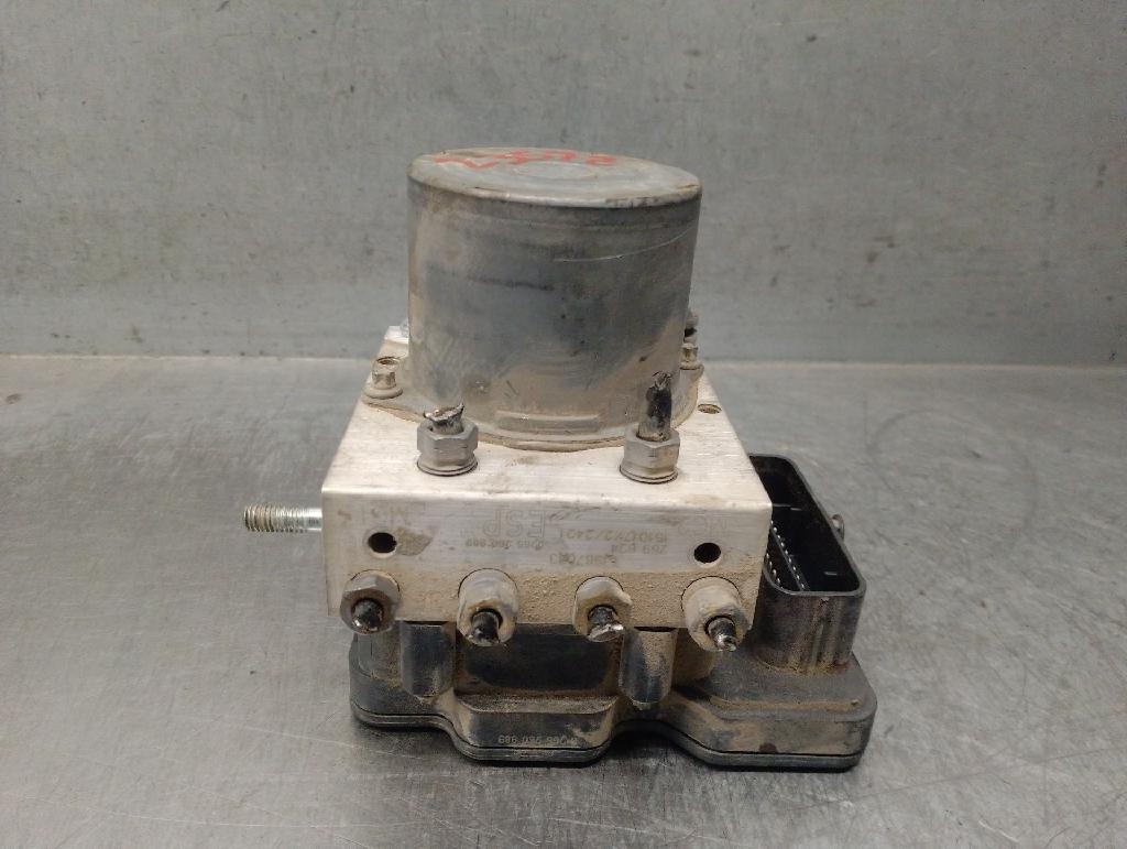 Relais 2015403245 Mercedes-Benz CLASE BERLINA 1.8 16V CAT