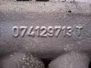 Ansaugkrümmer 074129713T Volkswagen Transporter/Caravelle T4 Bus 2.5 TDI (AJT) AJT