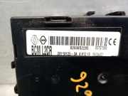 Sicherungskasten 8200652285 Renault Clio III (BR/CR) Schrägheck 1.5 dCi 70 (K9K-768)