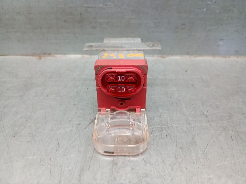 Relais 2015403745 Mercedes-Benz CLASE S (W126) BERLINA+COUPE SEC 560