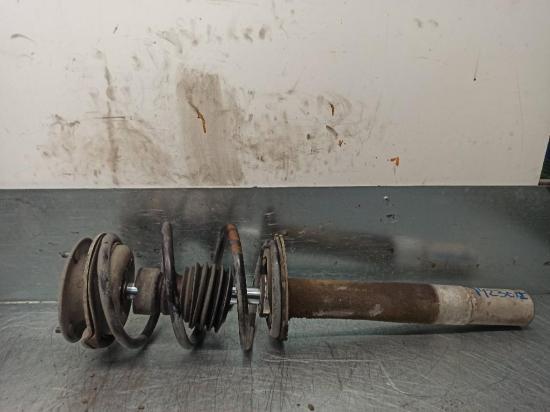 Sto?d?mpfer Links Vorne 31311096858 BMW 5 serie (E39) Limousine 525 tds (M51-D25(256T1)) Bild Sto?d?mpfer Links Vorne 31311096858 BMW 5 serie (E39) Limousine 525 tds (M51-D25(256T1))