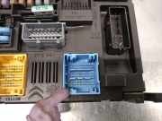 Sicherungskasten 9830790580 Peugeot II SUV (MC_, MR_, MJ_, M4_) 1.2 THP/ PureTech 130 (MRHNSM, MRHNSU, MRHNSJ, MRHNYW,...