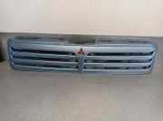 Grill MR275627 Mitsubishi Space Wagon (N8/N9) Großraumlimousine 2.4 16V GDI GLX (4G64(GDI))