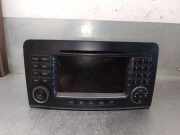 Radio A1648705589 Mercedes-Benz ML II (164/4JG) SUV 3.0 ML-320 CDI 4-Matic V6 24V (OM642.940)