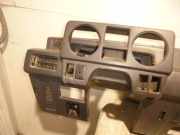 Armaturenbrett GRIS Mitsubishi MONTERO (L040) 2.5 Turbodiesel