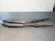 Scheibenwischer Rechts Vorne XS4117527AB Ford Focus 1 Limousine 1.8 TDCi 115 (F9DA)