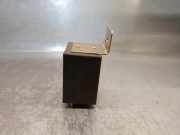 Relais 0015402045 Mercedes-Benz V (638.2) Bus V-230 2.3 TD (OM601.970)