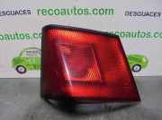 Rücklicht Links MB944543 Mitsubishi Carisma Schrägheck 1.8i 16V (4G93)