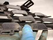 Stoßstangengitter LINKS 62075BV80A Nissan Juke (F15) SUV 1.2 12V DIG-T (HRA2)