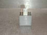 Relais DH2214B192EA Jaguar XE Limousine 2.0d 180 16V (204DTA)