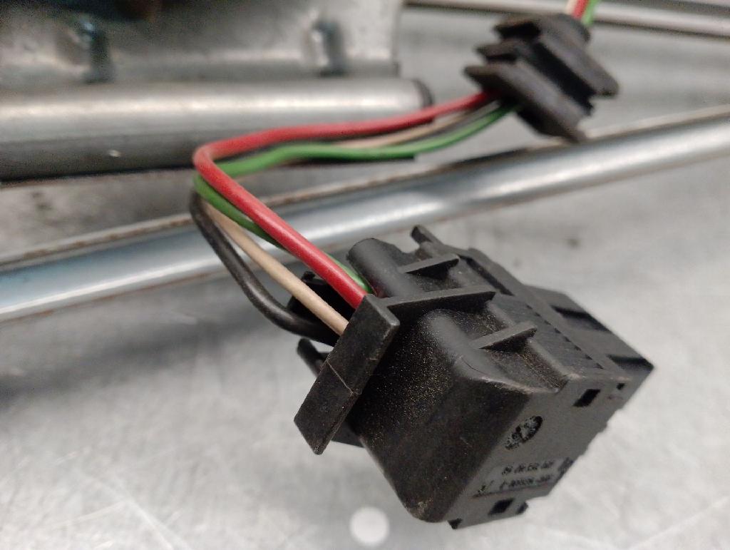 Scheibenwischermotor Vorne A1708200242 Mercedes-Benz SLK (R170) Cabrio 2.3 230 K 16V (M111.973)