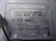 Antenne Verst?rker 2038201785 Mercedes-Benz CLASE FAMILIAR 2.7 CDI 20V CAT