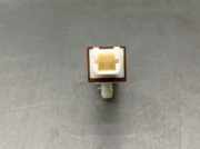 Antenne 899A00F040 Toyota Auris Touring Sports (E18) Kombi 1.8 16V Hybrid (2ZRFXE)