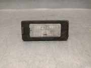 Kennzeichenbeleuchtung 5N0943021 Volkswagen Touran (1T1/T2) Großraumlimousine 1.6 TDI 16V (CAYC) CAYC
