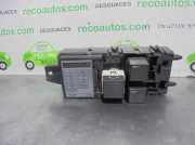 Sicherungskasten 30889989 Volvo V40 (VW) Kombi 1.6 16V (B4164S2)