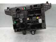 Sicherungskasten 13302300 Opel Astra J (PC6/PD6/PE6/PF6) Schrägheck 5-drs 1.7 CDTi 16V 110 (A17DTR)