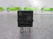 Relais 0025421119 Mercedes-Benz 124 Sedán (W124) 230 E (124.023)