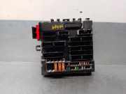 Sicherungskasten 13205776 Opel Vectra C GTS Schrägheck 5-drs 1.8 16V (Z18XE)