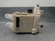 Sicherungskasten 827300F051 Toyota Verso Gro?raumlimousine 2.0 16V D-4D-F (1AD-FTV(Euro 4))